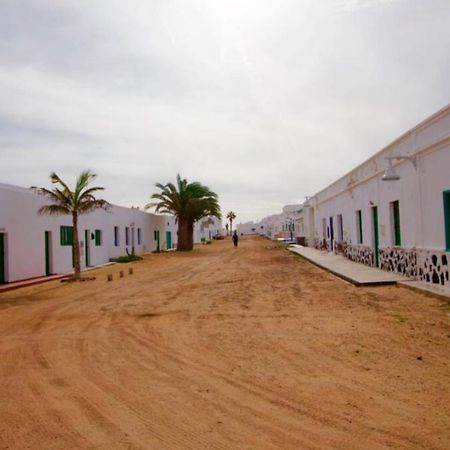 Lightbooking La Graciosa カレタ・デル・セボ エクステリア 写真